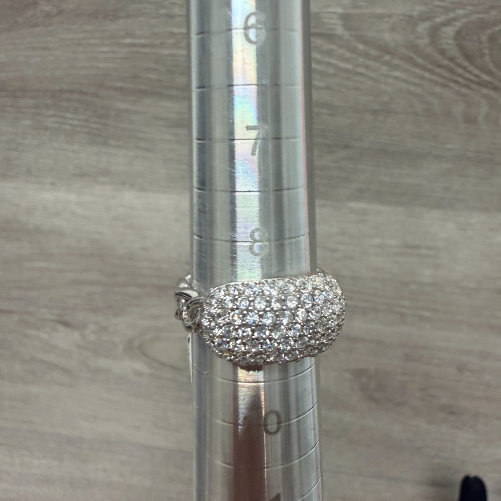 Elegant Sterling Silver Crystal Ring .925 - Picture 1 of 5